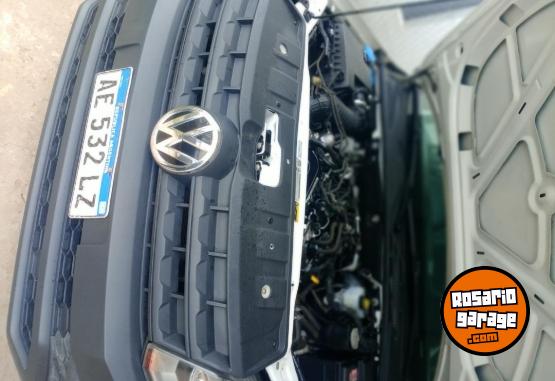 Camionetas - Volkswagen Amarok 2.0 Trendline 4x2 2021 Diesel 196500Km - En Venta