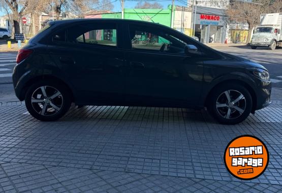 Autos - Chevrolet ONIX LTZ 1.4N 2019 Nafta 120000Km - En Venta