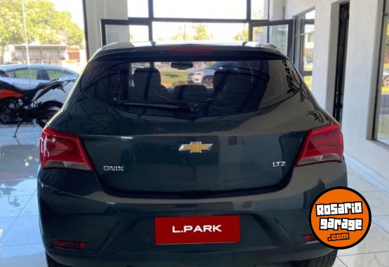 Autos - Chevrolet ONIX LTZ 2019 Nafta 90000Km - En Venta