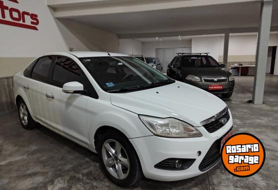 Autos - Ford Focus 2014 GNC 144300Km - En Venta