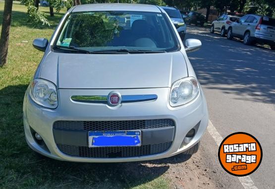 Autos - Fiat Palio Atracctive 2017 Nafta 126500Km - En Venta