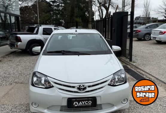Autos - Toyota ETIOS 1.5 XS 4P 2015 Nafta - En Venta
