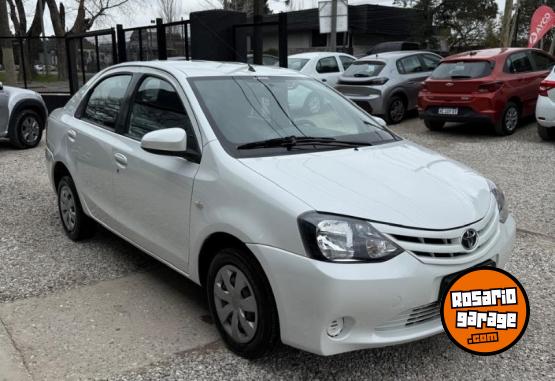 Autos - Toyota ETIOS 1.5 XS 4P 2015 Nafta - En Venta