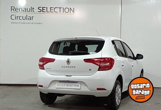 Autos - Renault SANDERO ZEN 2021 Nafta 83342Km - En Venta