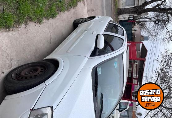 Autos - Chevrolet Corsa 2 2003 Nafta 179000Km - En Venta