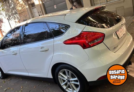 Autos - Ford Focus 3 versi�n S 2017 Nafta 100000Km - En Venta