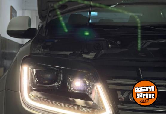 Camionetas - Volkswagen Amarok 2023 Diesel 70000Km - En Venta