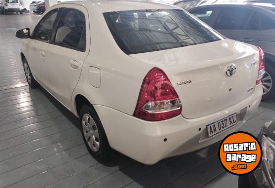 Autos - Toyota ETIOS XS 2016 Nafta 134525Km - En Venta