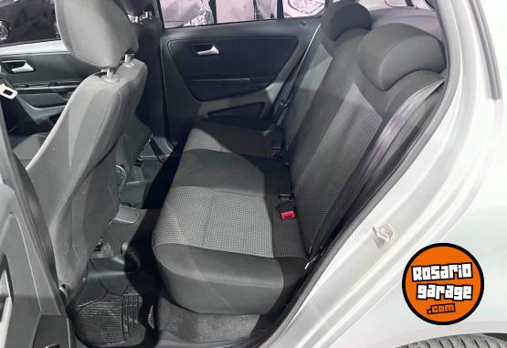 Autos - Volkswagen Fox connect 2019 Nafta 80400Km - En Venta