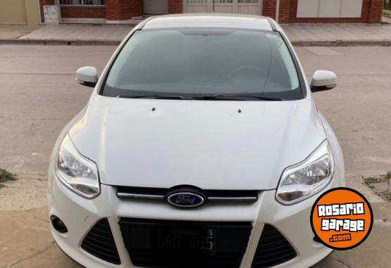 Autos - Ford Focus 3 2015 GNC 129000Km - En Venta