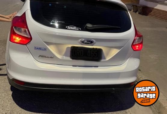 Autos - Ford Focus 3 2015 GNC 129000Km - En Venta