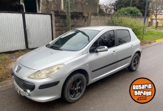 Autos - Peugeot 307 2006 Nafta 243000Km - En Venta