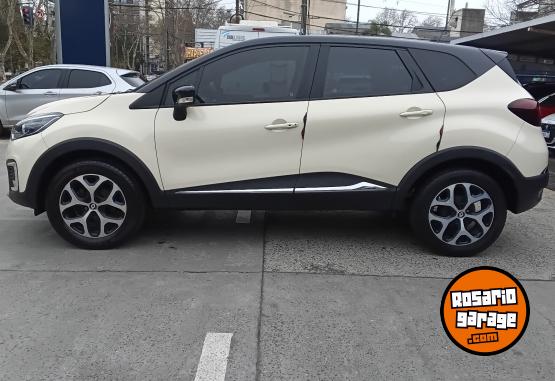 Autos - Renault Captur 2.0 Intens 2022 Nafta 47929Km - En Venta