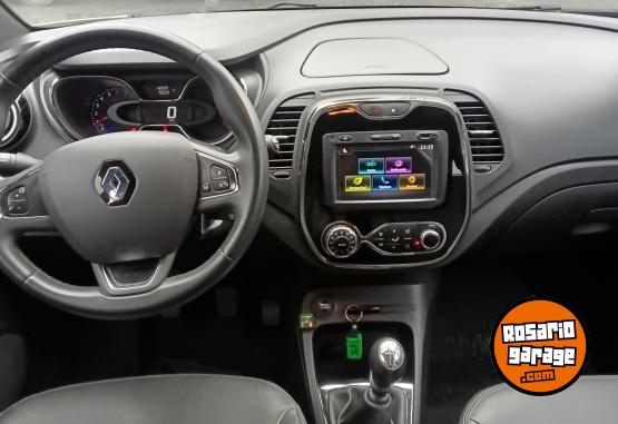 Autos - Renault Captur 2.0 Intens 2022 Nafta 47929Km - En Venta