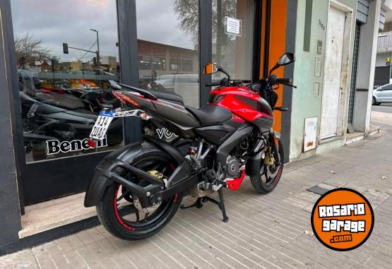 Motos - Bajaj ROUSER NS 200 2021 Nafta 18950Km - En Venta