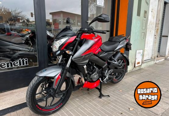 Motos - Bajaj ROUSER NS 200 2021 Nafta 18950Km - En Venta