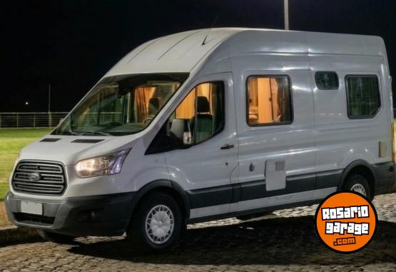 Utilitarios - Ford Transit 2015 Diesel 150000Km - En Venta