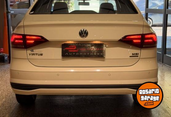 Autos - Volkswagen Virtus Comfortline MSI 2019 Nafta 91000Km - En Venta
