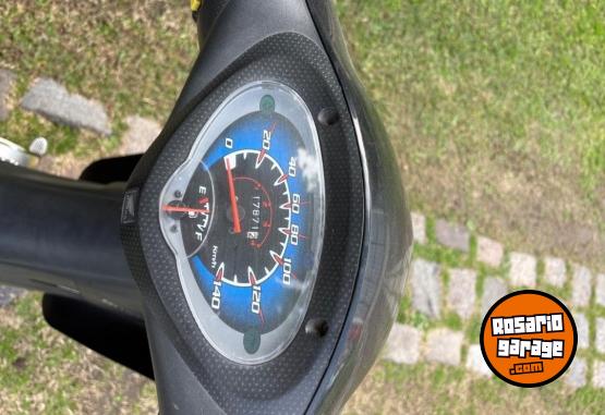 Motos - Honda Biz 125 2016 Nafta 17000Km - En Venta