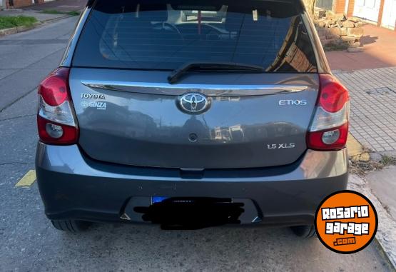 Autos - Toyota Étios XLS 2023 Nafta 54000Km - En Venta