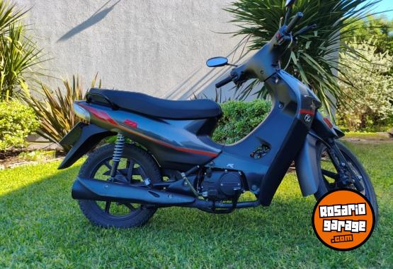 Motos - Zanella ZB 110 FULL 2022 Nafta 6500Km - En Venta
