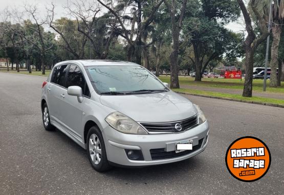 Autos - Nissan TIIDA 2010 Nafta 194000Km - En Venta