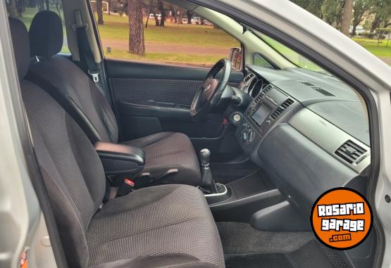 Autos - Nissan TIIDA 2010 Nafta 194000Km - En Venta