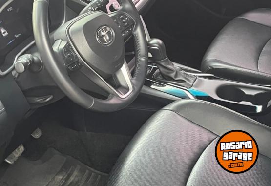 Autos - Toyota COROLLA CROSS SEG 2022 Nafta 47000Km - En Venta