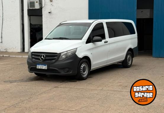 Utilitarios - Mercedes Benz Vito 111 furgón mixto 2016 Diesel 334000Km - En Venta