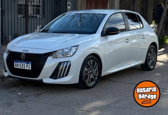 Autos - Peugeot Allure Gt 208 2025 Nafta 15000Km - En Venta