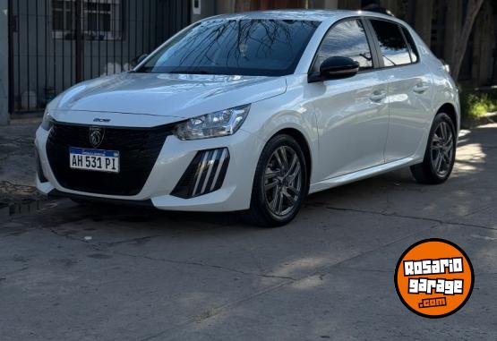 Autos - Peugeot Allure Gt 208 2025 Nafta 15000Km - En Venta
