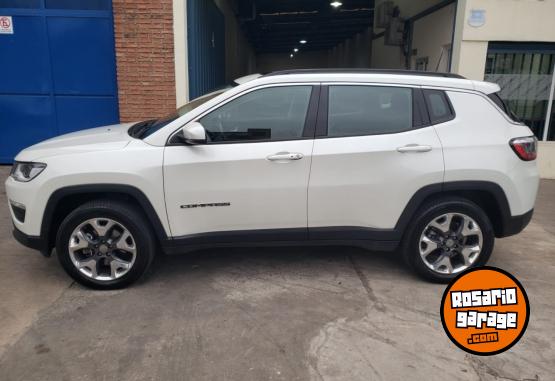 Camionetas - Jeep COMPASS LONGITUDE AT9 4X4 2019 Nafta 100200Km - En Venta