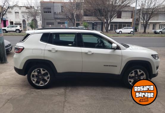 Camionetas - Jeep COMPASS LONGITUDE AT9 4X4 2019 Nafta 100200Km - En Venta