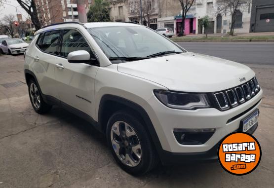 Camionetas - Jeep COMPASS LONGITUDE AT9 4X4 2019 Nafta 100200Km - En Venta
