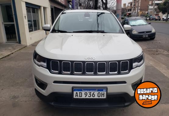 Camionetas - Jeep COMPASS LONGITUDE AT9 4X4 2019 Nafta 100200Km - En Venta