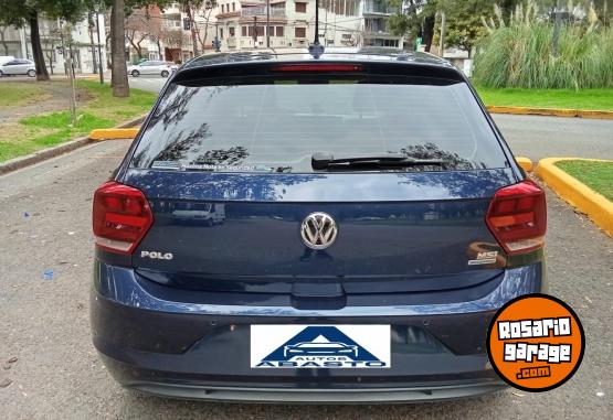 Autos - Volkswagen Polo Highline 2019 Nafta 83000Km - En Venta