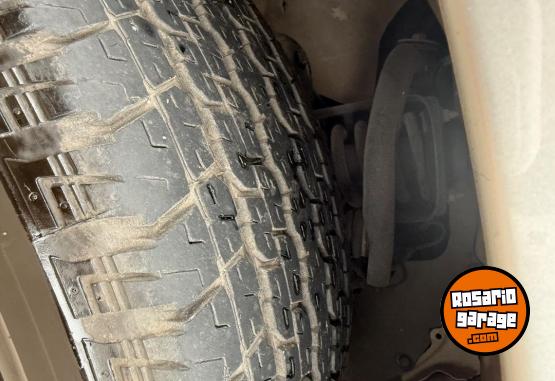 Camionetas - Toyota Hilux 2012 Diesel 258000Km - En Venta