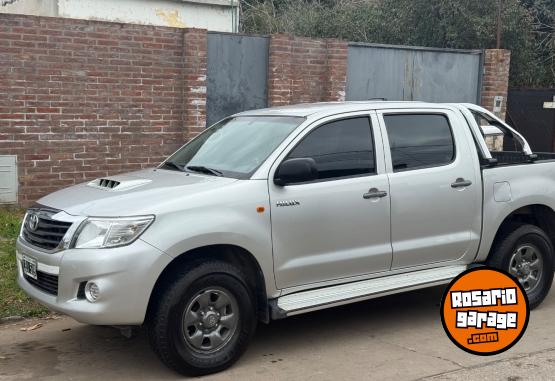 Camionetas - Toyota Hilux 2012 Diesel 258000Km - En Venta