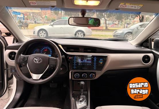 Autos - Toyota Corolla XLI 2017 Nafta 63000Km - En Venta