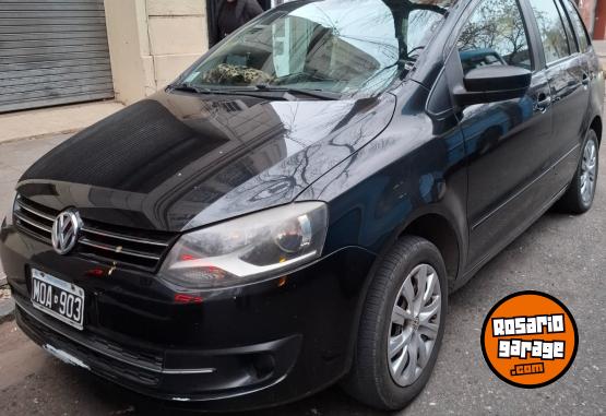 Autos - Volkswagen Suran 2013 Nafta 263000Km - En Venta