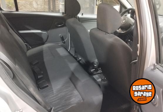 Autos - Renault Sandero authentic 1.6 2013 Nafta 78000Km - En Venta
