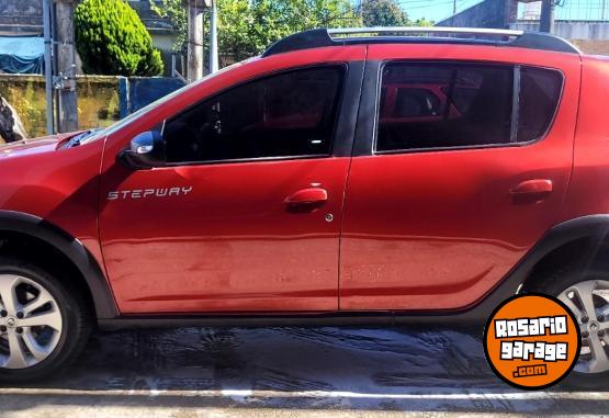 Autos - Renault Sandero stepway 2016 Nafta 118000Km - En Venta