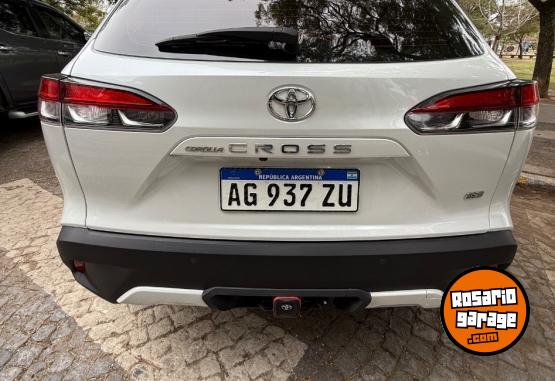 Autos - Toyota Corolla Cross 2.0 Seg Cvt 2024 Nafta 27600Km - En Venta