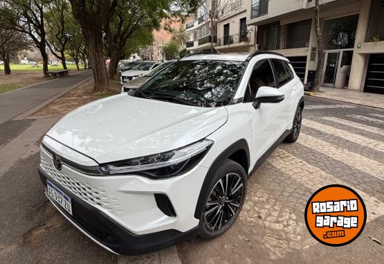 Autos - Toyota Corolla Cross 2.0 Seg Cvt 2024 Nafta 27600Km - En Venta