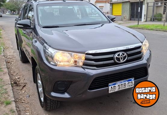 Camionetas - Toyota Hilux 2017 Diesel 297000Km - En Venta