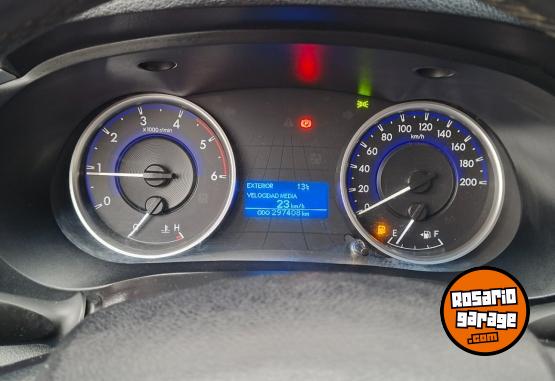 Camionetas - Toyota Hilux 2017 Diesel 297000Km - En Venta