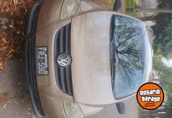 Autos - Volkswagen SURAN 1.6 2006 Nafta 230000Km - En Venta