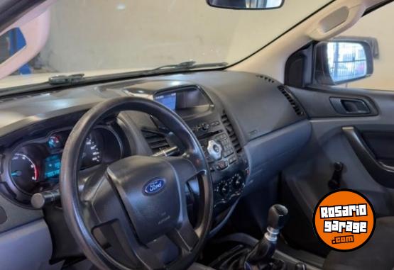 Camionetas - Ford Ranger 2017 Diesel 111111Km - En Venta