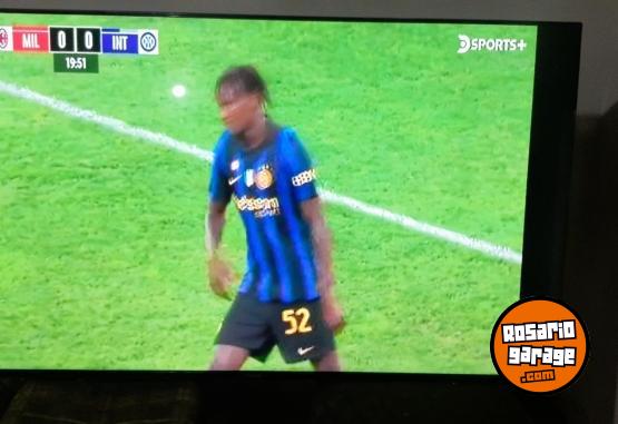 Electrónica - Vendo Televisor UHD Smart Philco 58" - En Venta