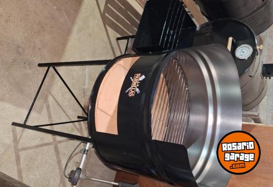 Hogar - Vendo parrilla de 56cm de diámetro entra entre 8 a 9 kg de carne - En Venta